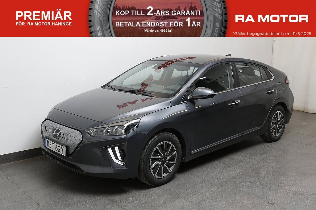 Halvkombi Hyundai IONIQ 1 av 24