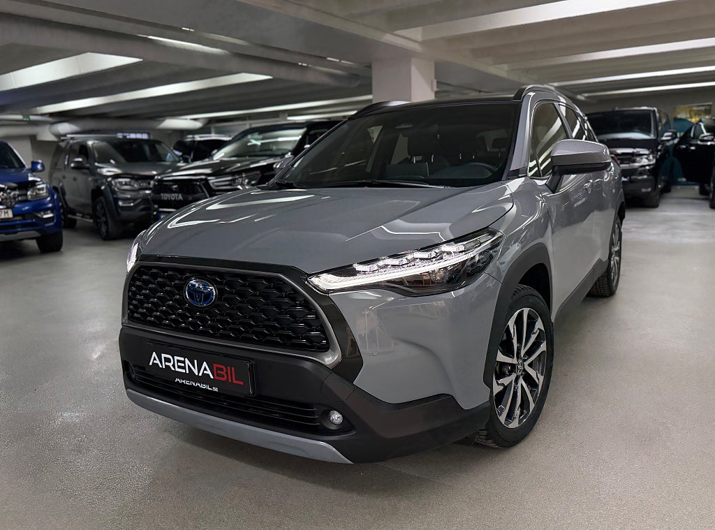 Toyota Corolla Cross Hybrid AWD-i e-CVT Executive Panorama JBL Dragkrok