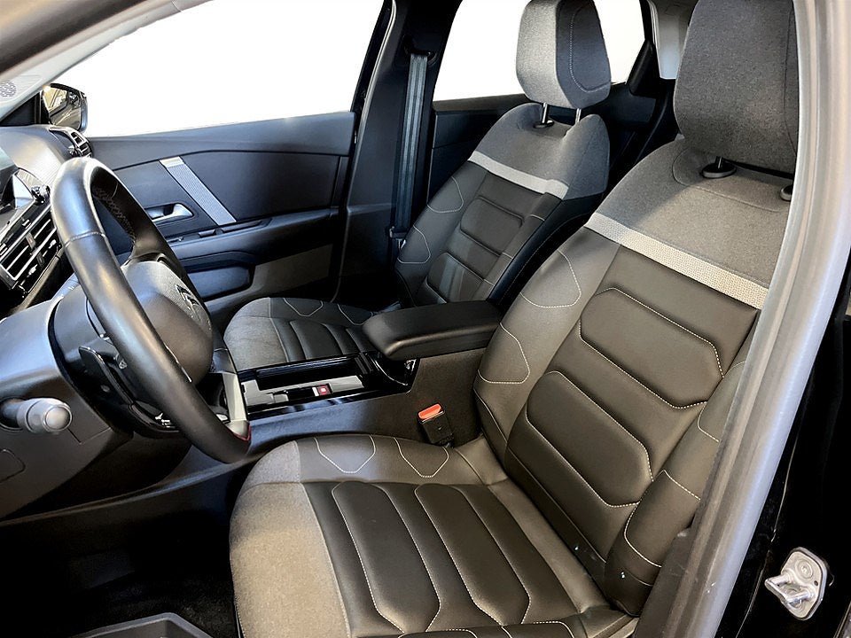 Bild på Citroën C4 Shine 1.2 PT 130hk Aut - 360-KAMERA, CARPLAY