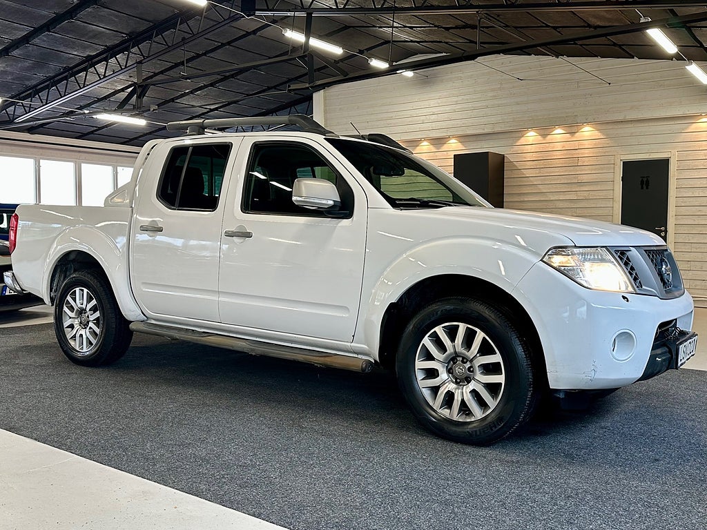 Nissan Navara Dubbelhytt 2.5 dCi 4x4 Drag B-kamera NyBes MOMS 190hk