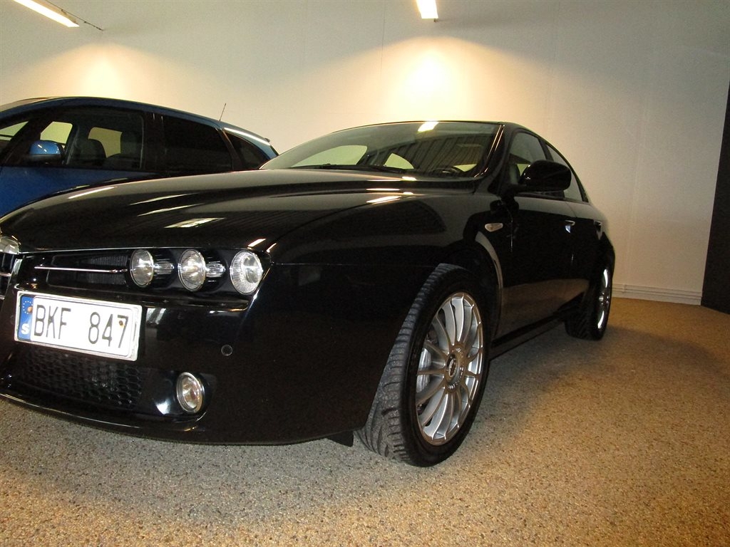 Alfa Romeo 159 2.4 JTDM 2006, bild 3/38