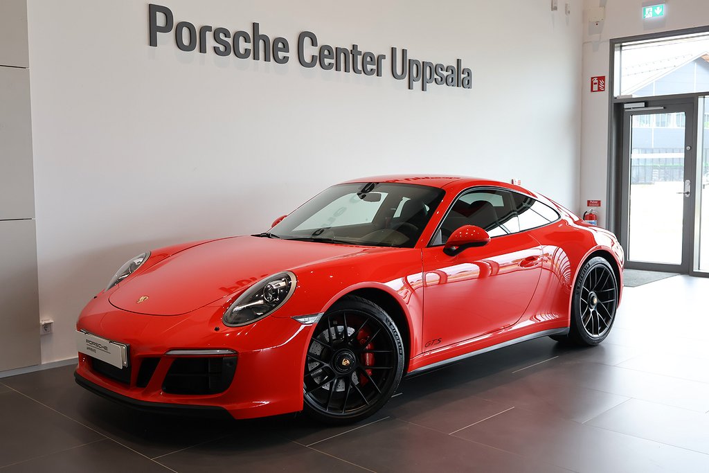 Porsche 911 Carrera 4 GTS PDK 