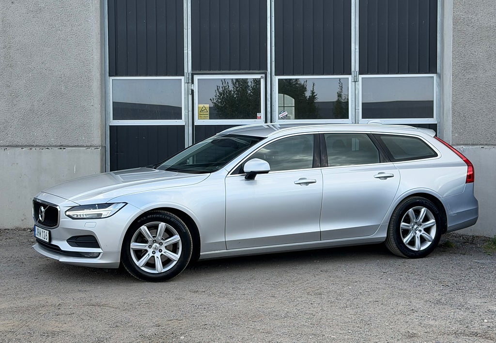 Volvo V90 D4 190HK Business Advanced Drag värmare VOC 