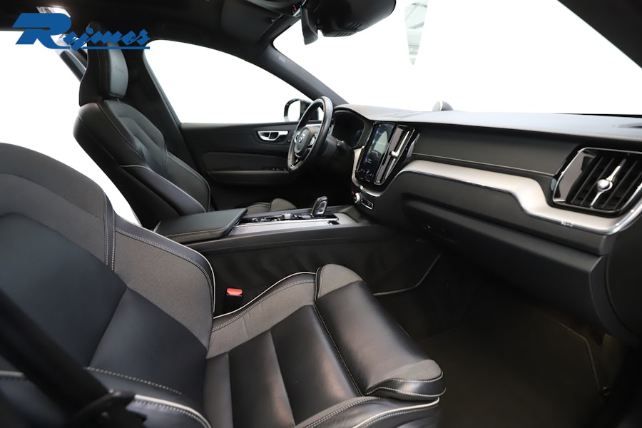 Volvo XC60 T8 TE R-Design/B&W/21" 2020, photo 7/58