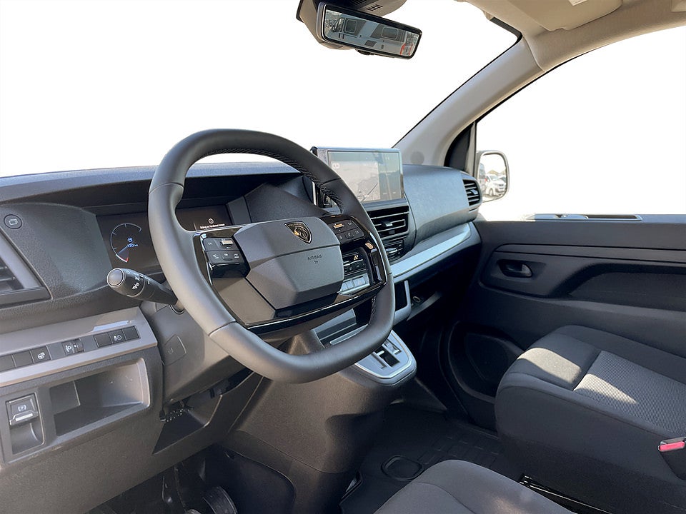 Bild på Peugeot Expert Crew Cab Plus 180hk Aut L3 - DEMO