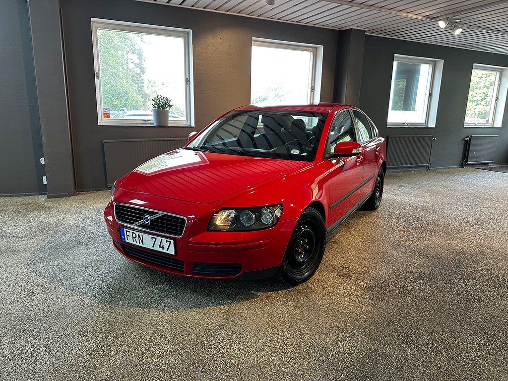 Volvo S40 2.4 Kinetic PDC bak Ny servad Nya bromsar 