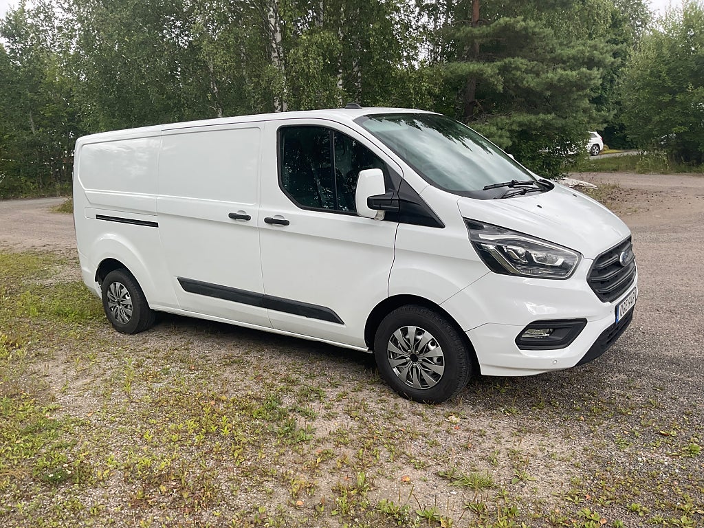 Ford transit Lång moms Custom 300 2.0 EcoBlue Hybrid Euro 6