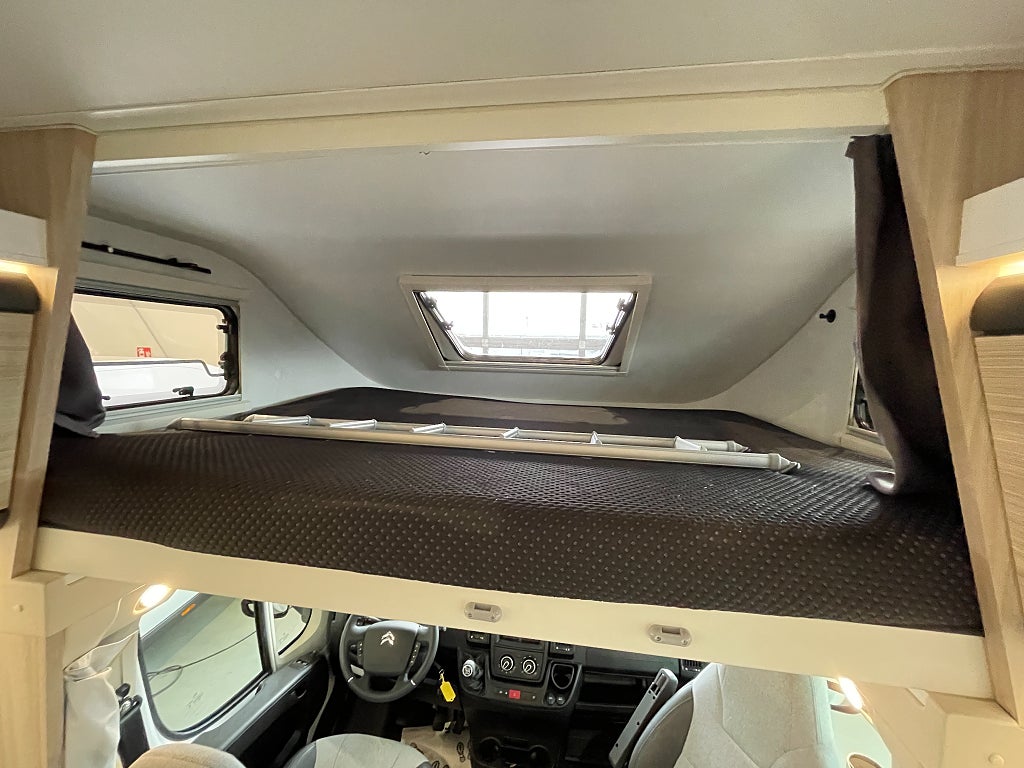 Sun Living A 75 SL / B-körkort / AC-Bodel / 5bältad / 900mil / El-patron / - Sun Living