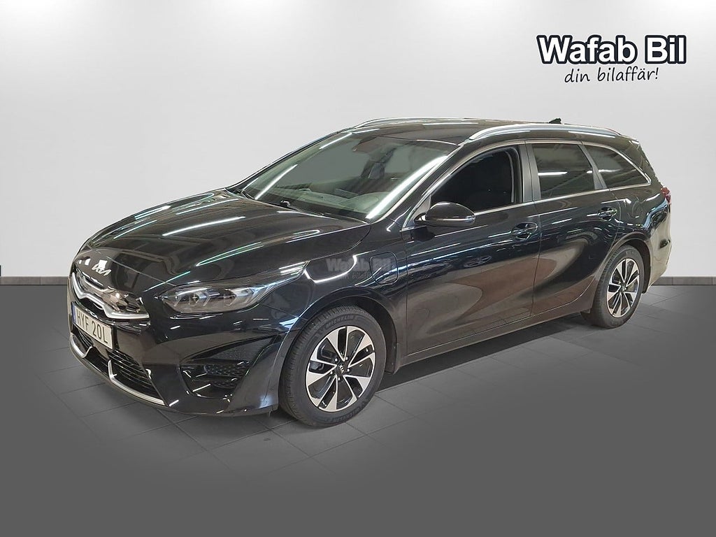 Kia Ceed PLUG-IN HYBRID DCT ACTION