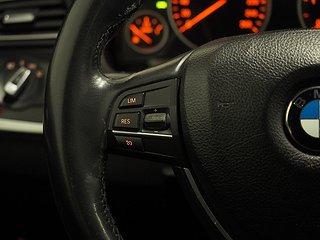 Sedan BMW 520 14 av 16