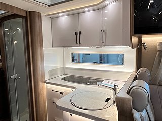 Husbil-integrerad Kabe TM IMPERIAL 860 LGB 18 av 34