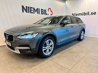 Volvo V90 Cross Country D4 AWD Drag/Kamera/MoK-värm/CarPlay