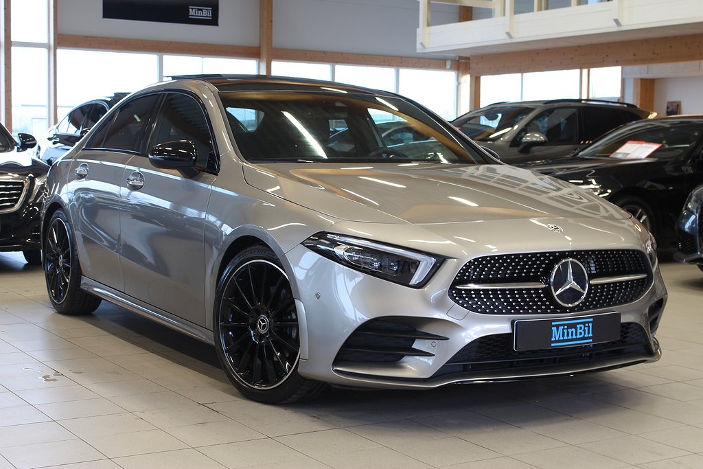 Mercedes-Benz A 200 AMG NIGHTPACKAGE PANORAMA SE SPEC