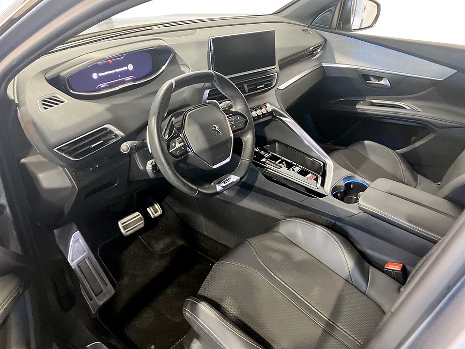 Bild på Peugeot 3008 GT 1.2 PT 130hk Aut B-KAMERA CARPLAY
