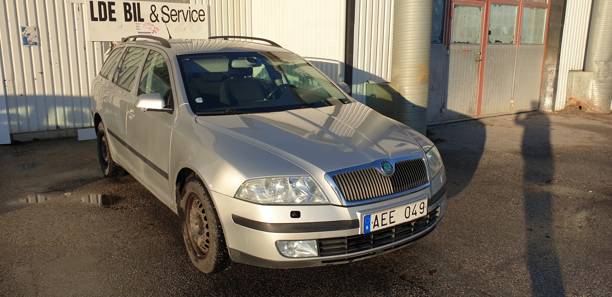 Skoda Octavia Kombi 2.0 TDI 140hk 2007, bild 2/34