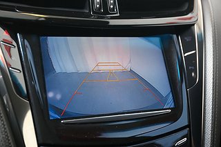 Sedan Cadillac CTS 21 av 23