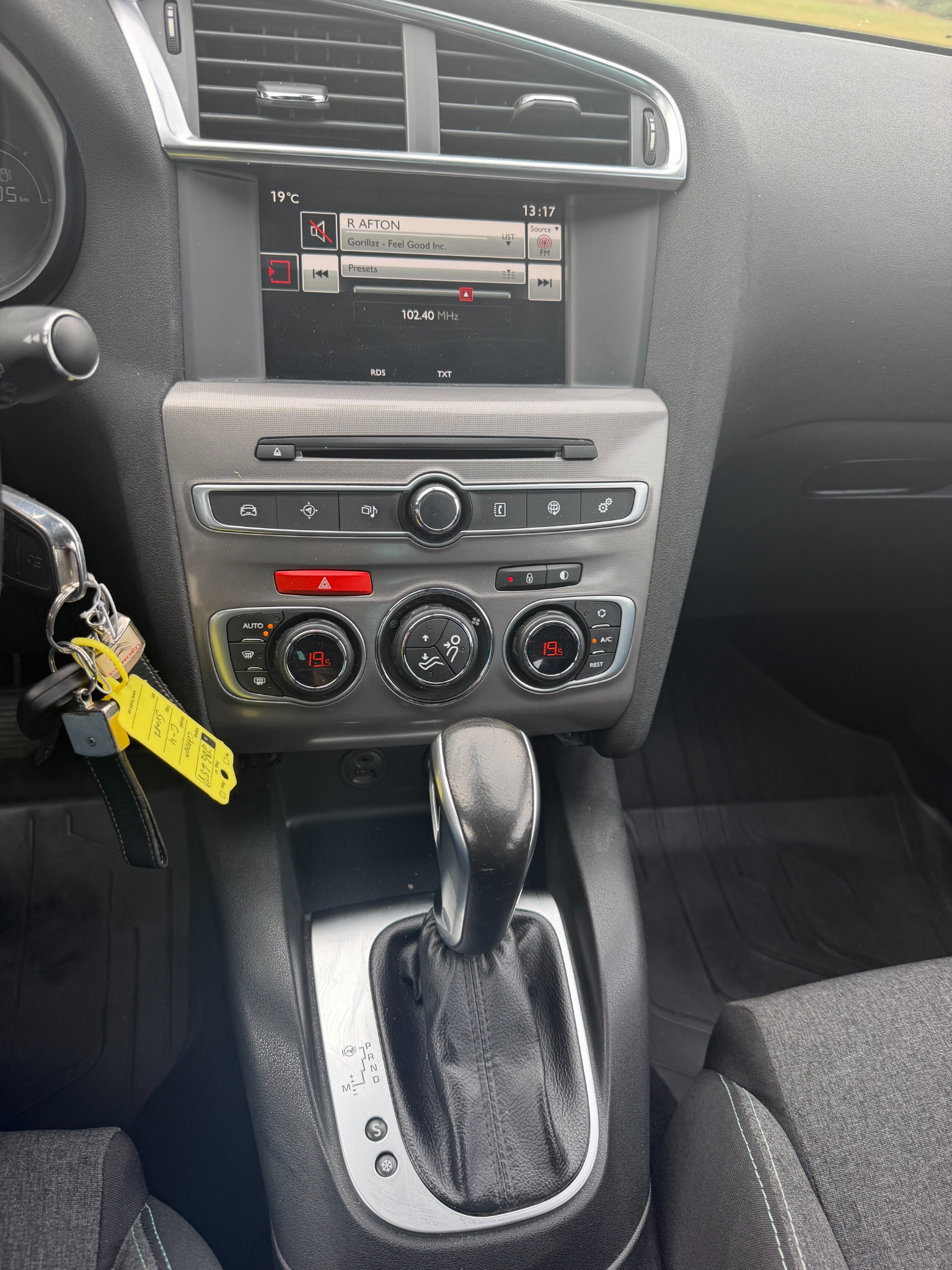 Citroen C4 1.6 BlueHDi EAT automat 2016, kuva 6/10