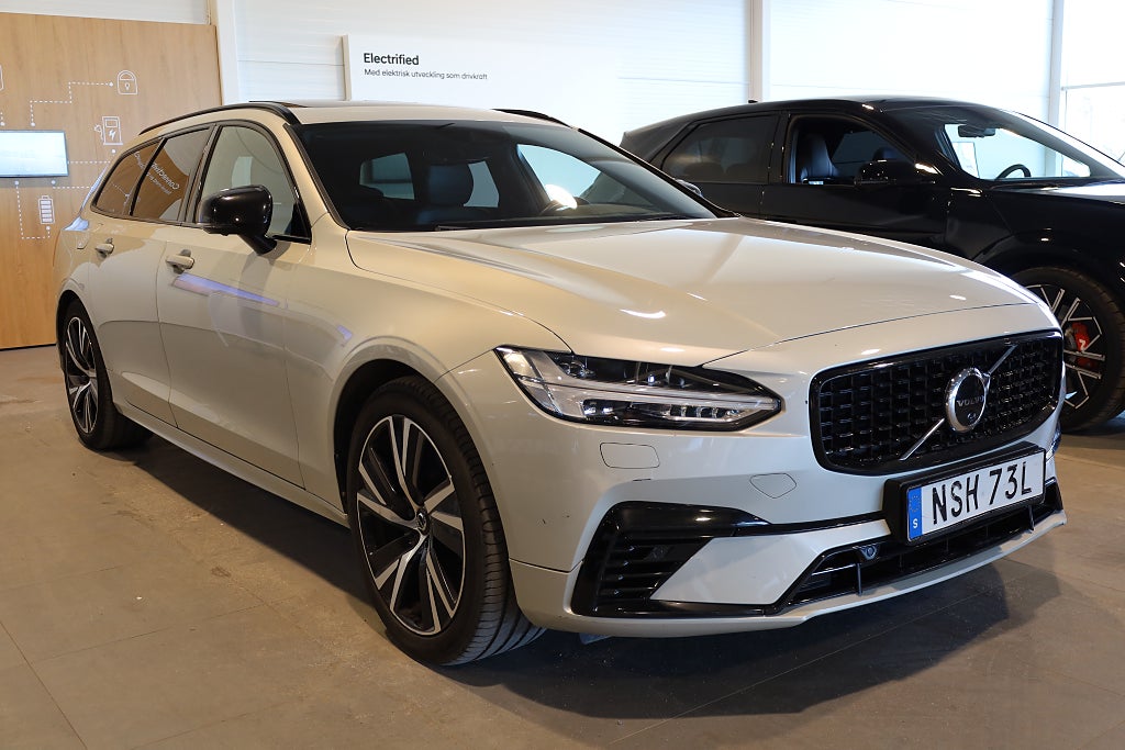 Volvo V90 Recharge T6 AWD AUT R-Design H&K Pano HUD 360° Navi
