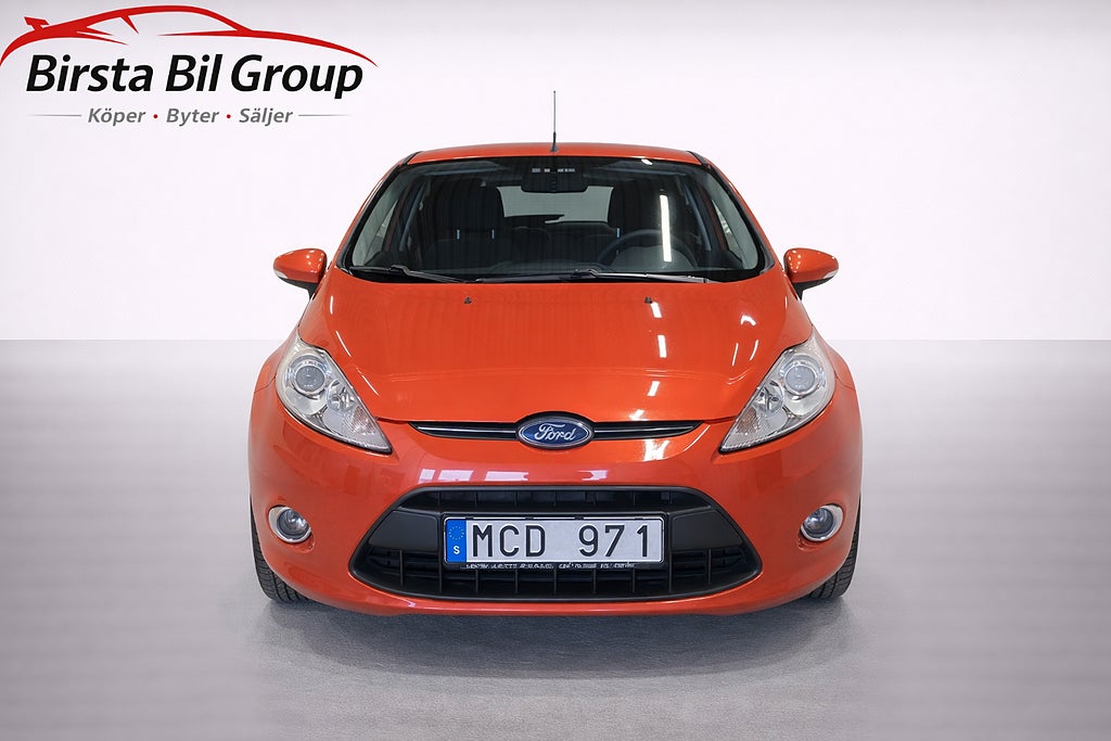 Ford Fiesta 5-dörrar 1.25 Titanium Nybesiktigad 