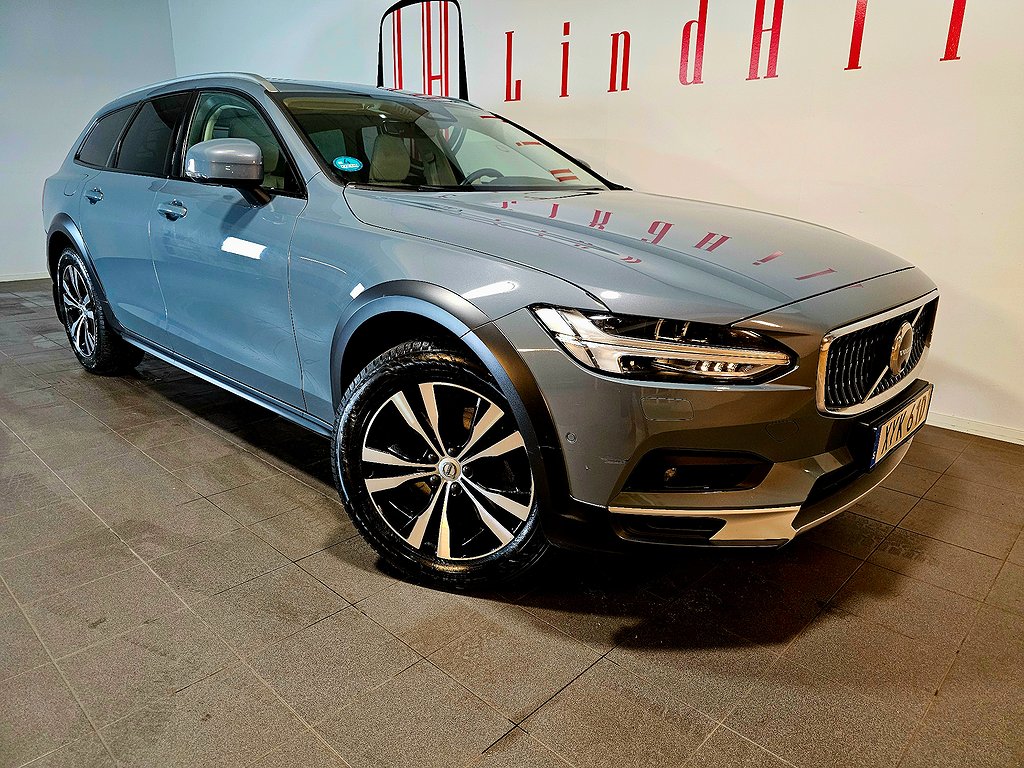 Volvo V90 Cross Country B4 AWD OBS! SE UTRUSTNING! VAT/MOMS 