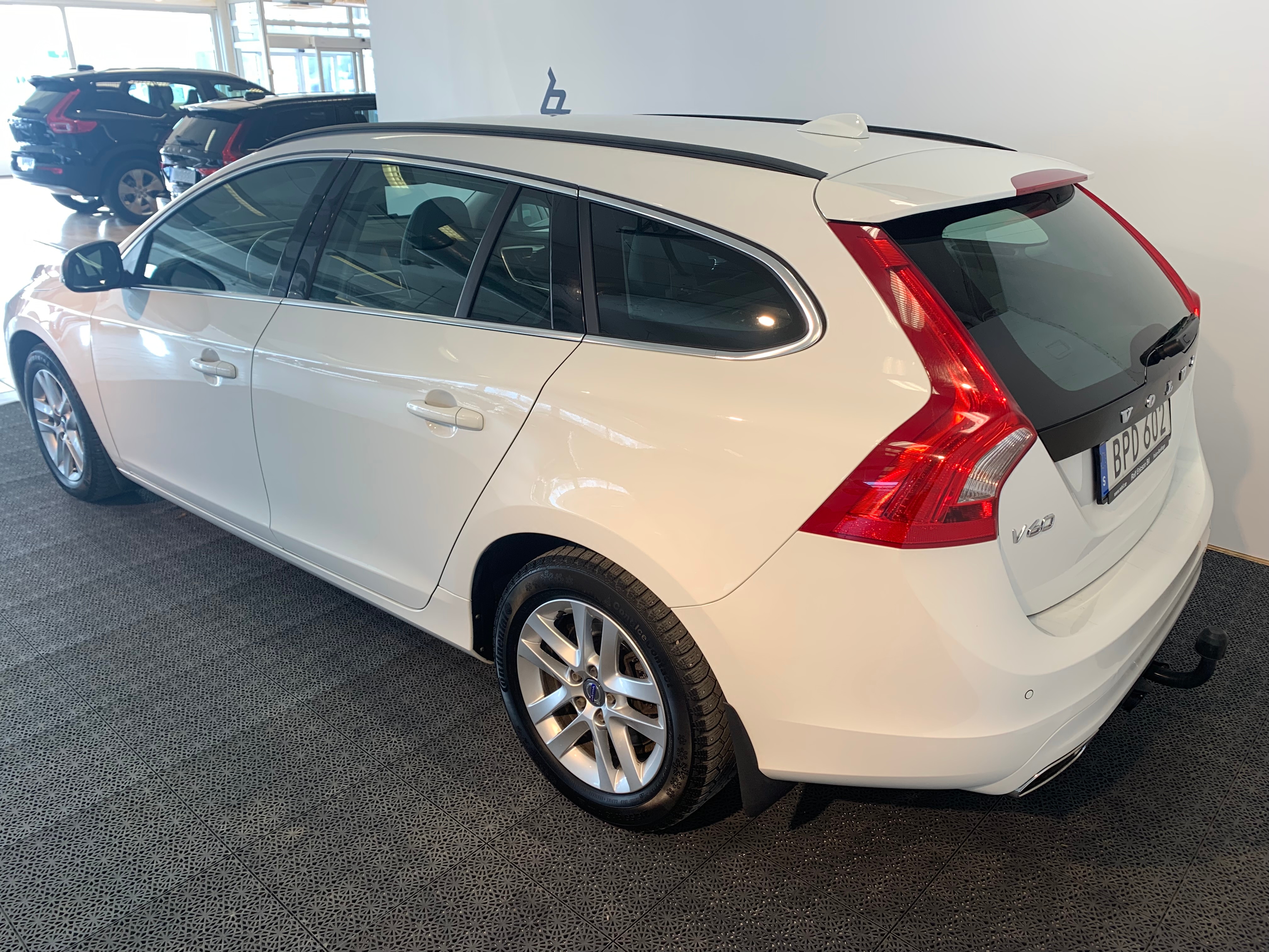 Volvo V60 D4 Momentum Business E, bild 3/17
