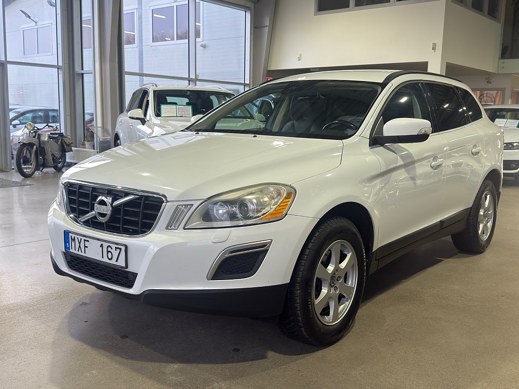 Volvo XC60 D4 163hk 5-cylindrig (Vinterdäck, Drag, Ny bes)