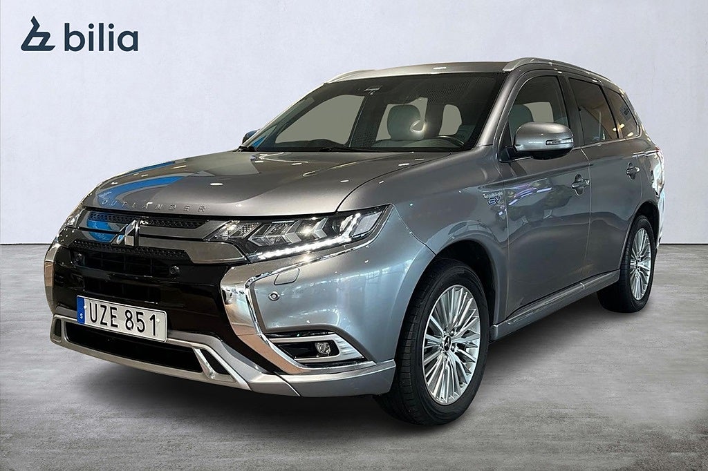 Mitsubishi Outlander 2.4 PHEV 4WD Skinn 360-Kam Drag 224HK