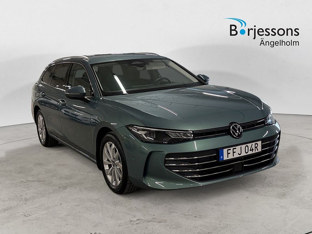 Volkswagen Passat Sportscombi 1.5 eTSI 150 HK DSG Drag Värm