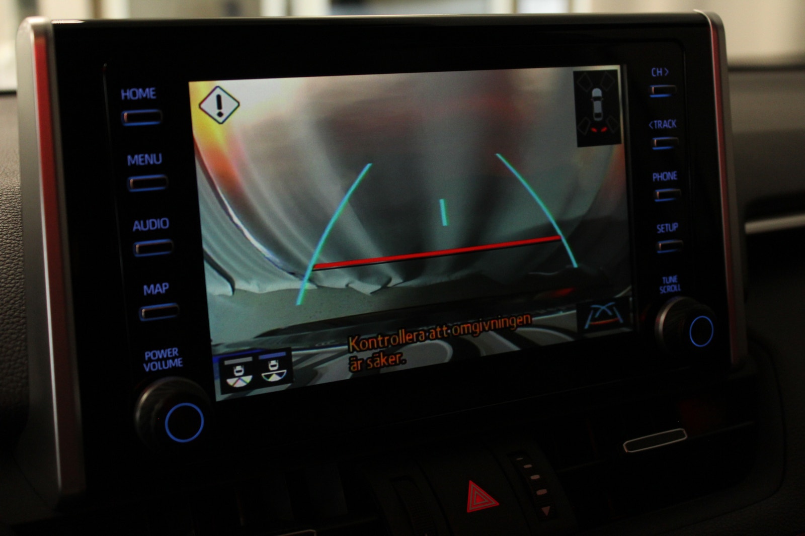 Toyota RAV4 Plug-in Hybrid E-CVT Launch Edition, Drag, B-Kamera 2021 - miniatyr 30