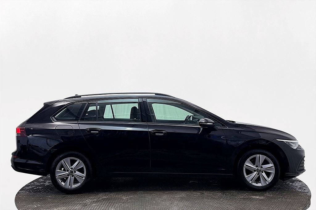 Volkswagen Golf Sportscombi Aut Vinterpkt PSens CarPlay Moms