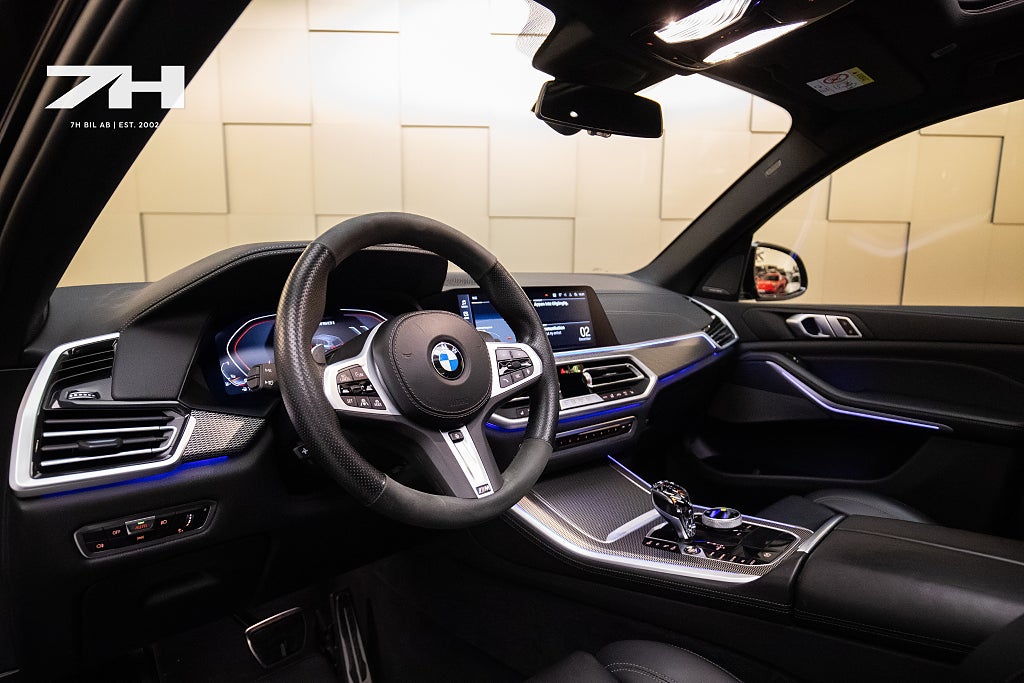 BMW X5 M50i M Sport Innovation Pano Laser H&K Komfortstolar