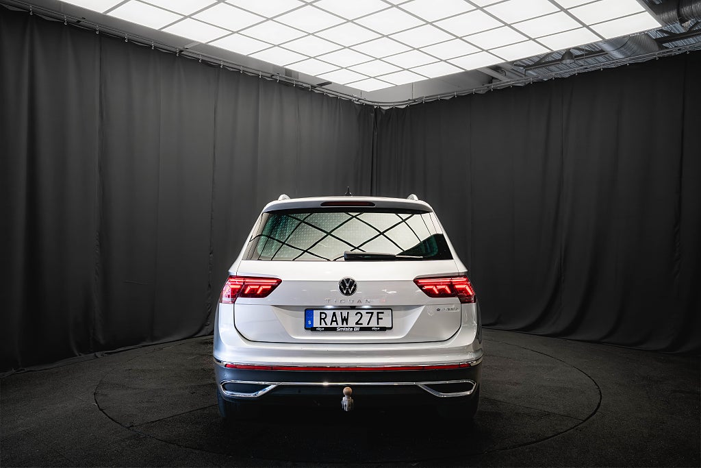 Volkswagen Tiguan eHybrid DRAG KAMERA IQ. MATRIX P-VÄRMARE 1-ÄGARE MOMS