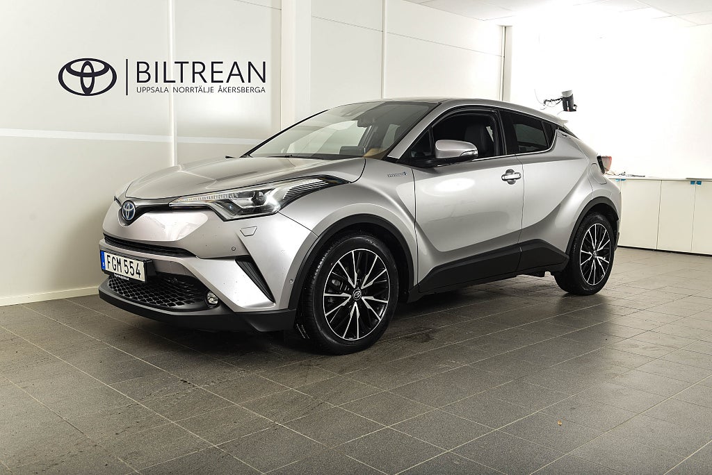 Toyota C-HR 2,5 Elhybrid Executive Teknik JBL Skinn