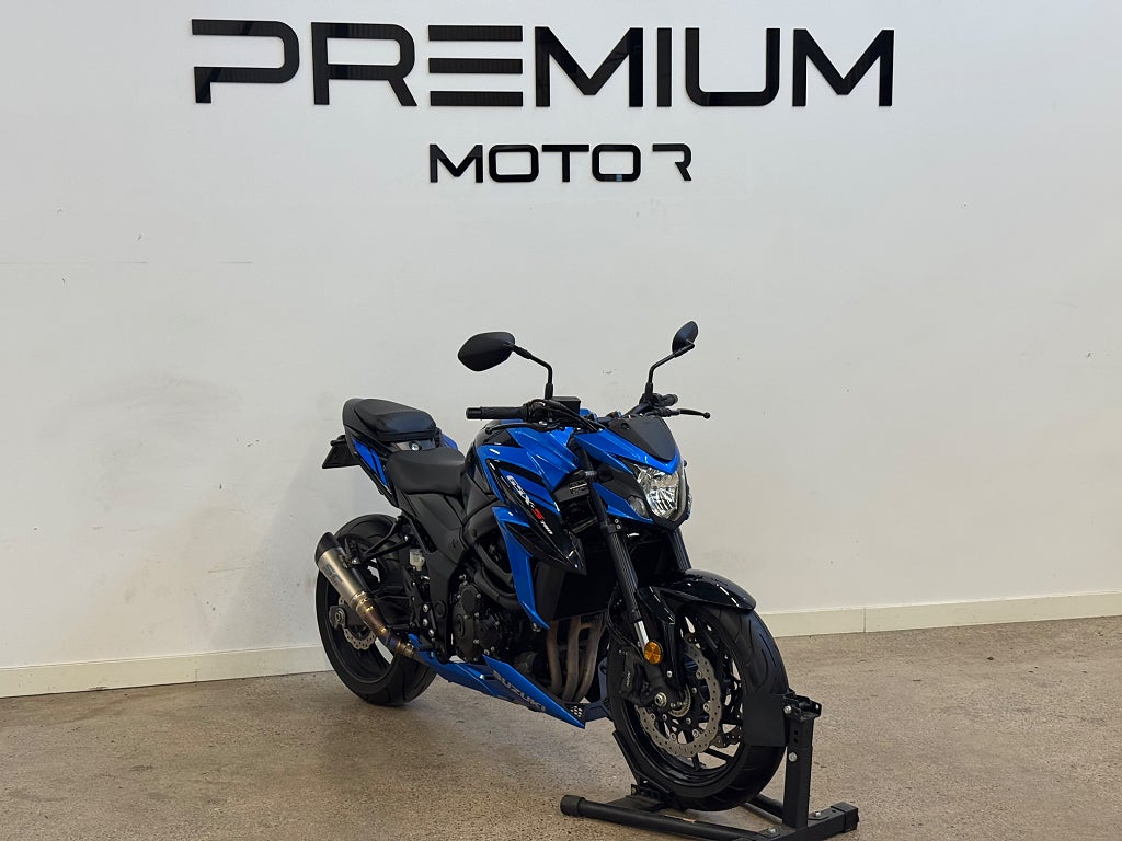 Suzuki GSX-S 750 | SC Project | R&G | ABS | 114hk