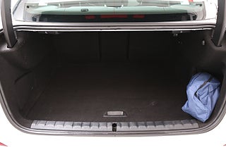 Sedan BMW 218 27 av 27