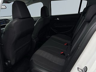 Peugeot 308 1.2 PureTech 130 EAT Drag/Kamera/MoK-värm/AdaptivFart – bild 13