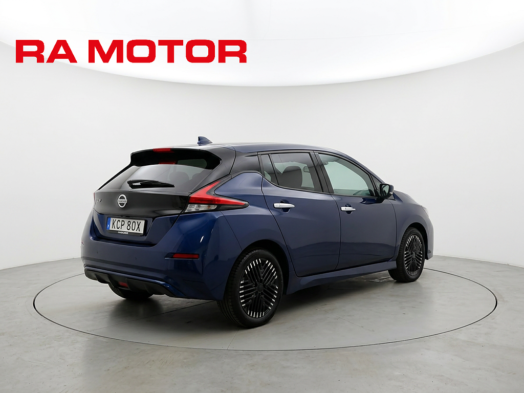 Nissan Leaf N-Connecta | 40kWh | Värmepump | 360° kamera | 2023