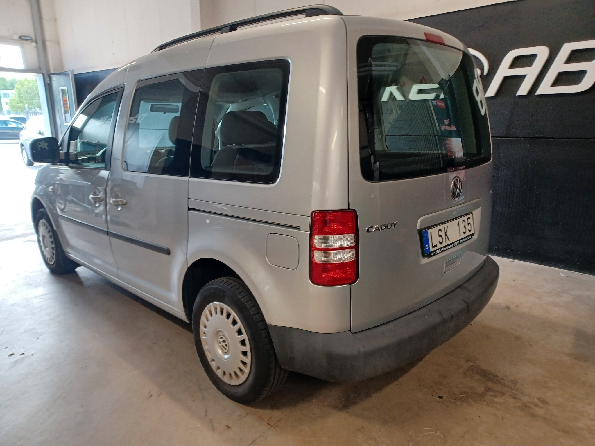 Volkswagen Caddy 2.0 EcoFuel Euro 5 2011, bild 5/43
