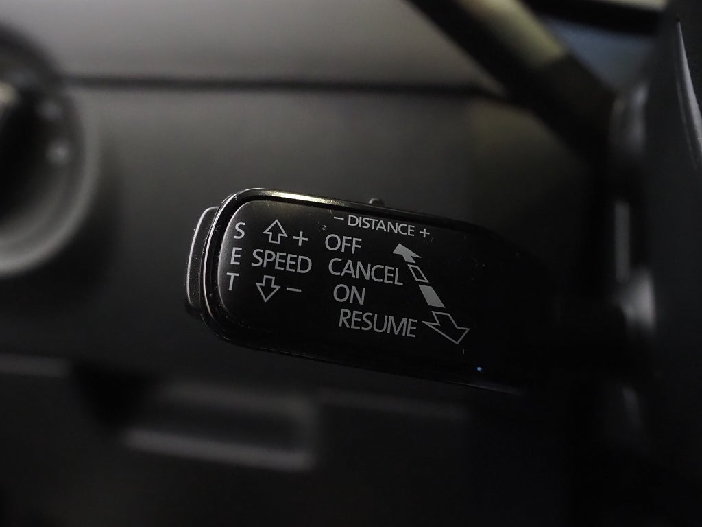 Skoda Octavia Kombi 1.4 TSI 150hk Premium Värmare Drag B-Kam 2017