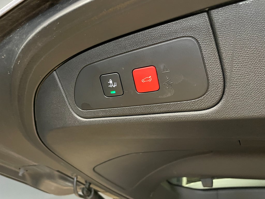 Bild på DS 7 Crossback E-Tense Exclusive 300hk 4x4 - PANORAMA, FOCAL