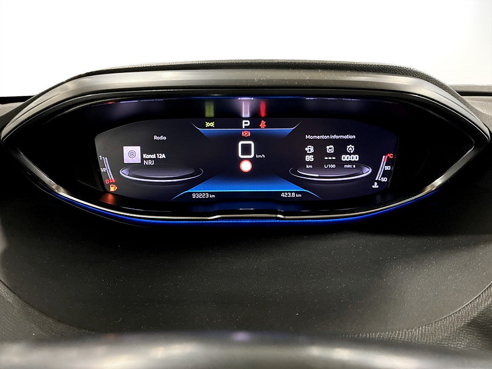 Bild på Peugeot 5008 Allure 1.2 PT 130hk Aut CARPLAY NAVI