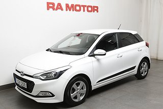 Halvkombi Hyundai i20 1 av 20