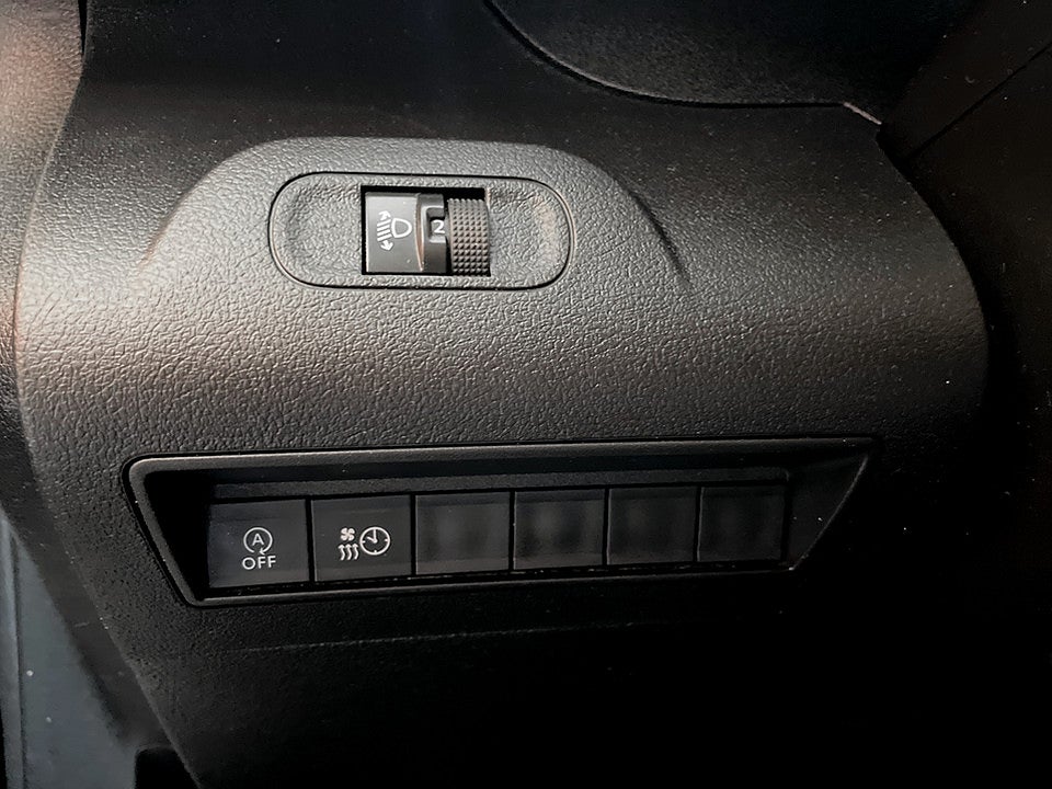 Bild på Peugeot Partner PRO 1.5 BHDi 130hk Aut L1 DRAG CARPLAY