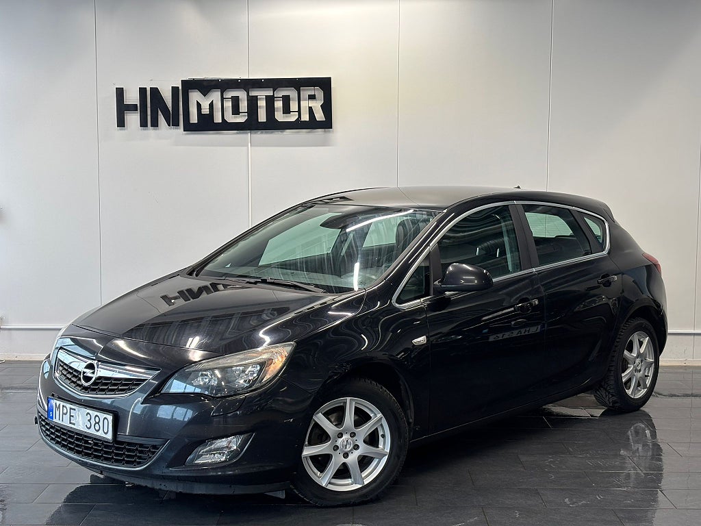 Opel Astra 1.6 Automat Enjoy |NyServad|NyBesiktigad|Lågskatt|