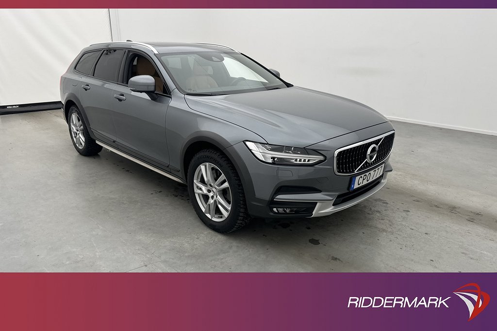 Volvo V90 Cross Country D4 AWD D-värm VOC Pano 360° Navi HUD