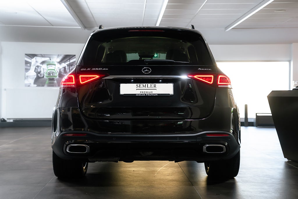 Gallery image 5 of 15