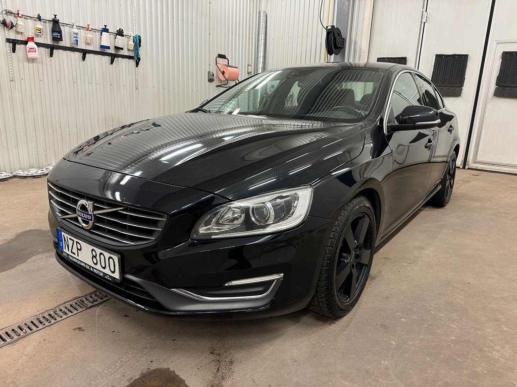 Volvo S60 D3 5-cyl 136hk Momentum