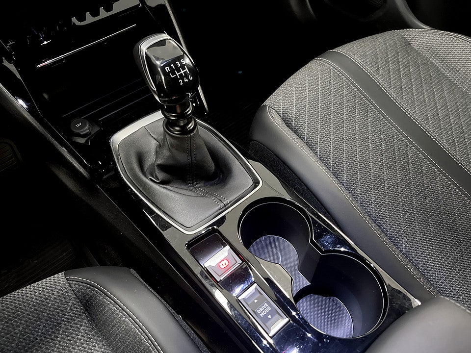 Bild på Peugeot 2008 Allure 1.2 PT 130hk P-SENSORER