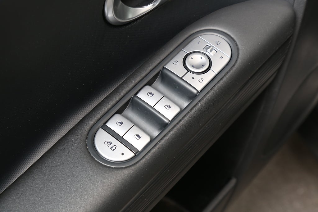 Hyundai IONIQ 5 72.6 kWh AWD Essential 20” Soltak