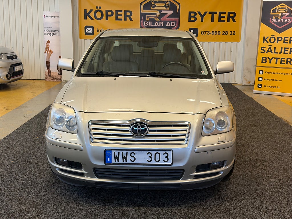 Toyota Avensis Sedan 2.4 D-4 VVT-i